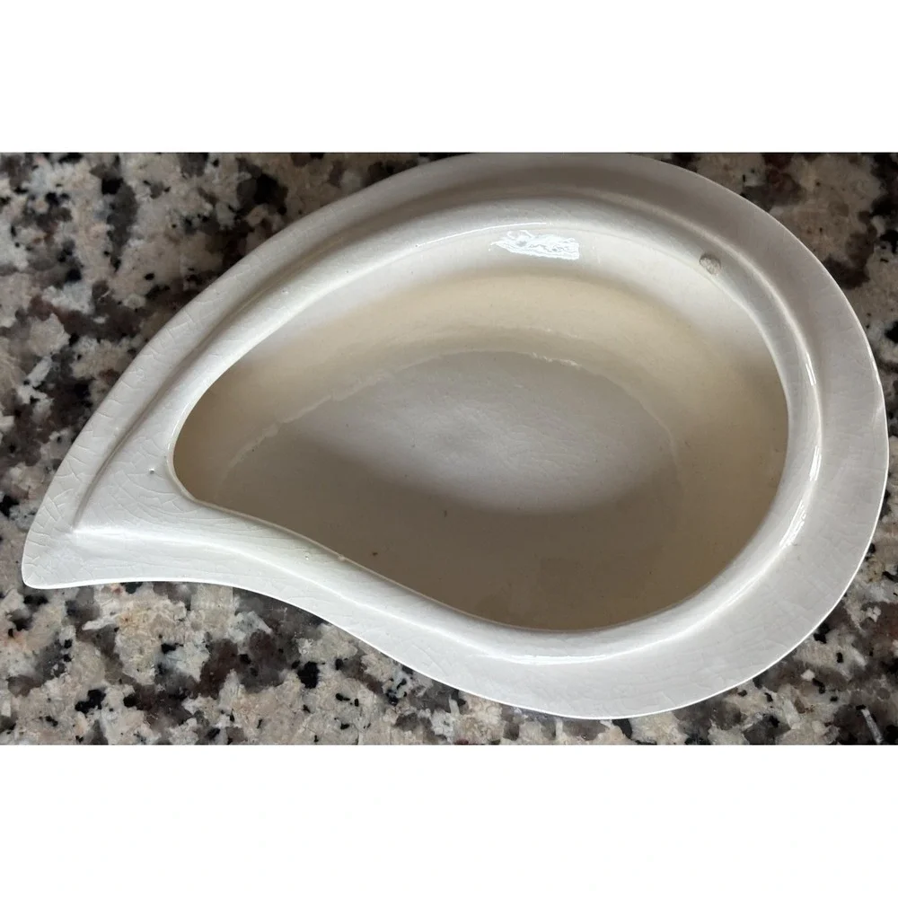 Vtg Yin Yang Amoeba Ashtray w Lidded Cigarette Match Holder White MCM Ceramic